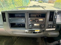 いすゞフォワードコンテナ専用車中型（4t）[写真35]