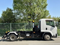 いすゞフォワードコンテナ専用車中型（4t）[写真07]
