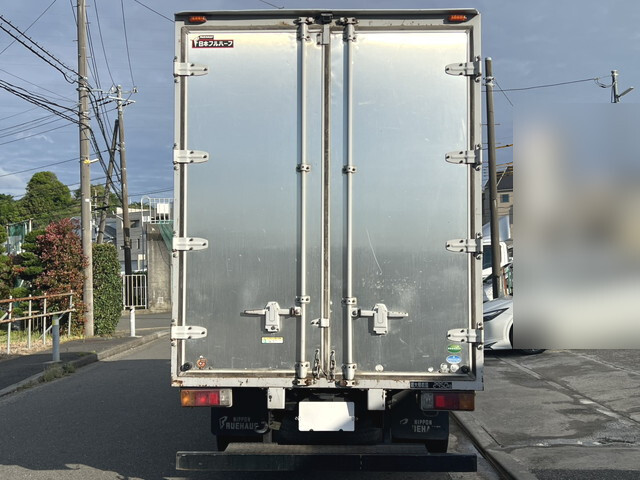 トヨタトヨエースアルミバン小型（2t・3t）[写真08]