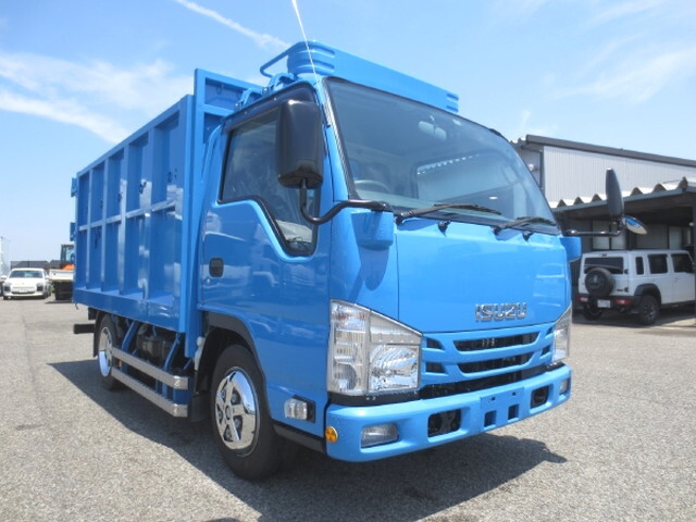 いすゞエルフ平ボディ小型（2t・3t）[写真01]