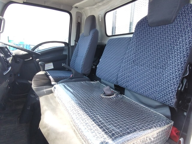 いすゞエルフアルミブロック小型（2t・3t）[写真20]