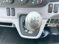 トヨタトヨエース平ボディ小型（2t・3t）[写真29]