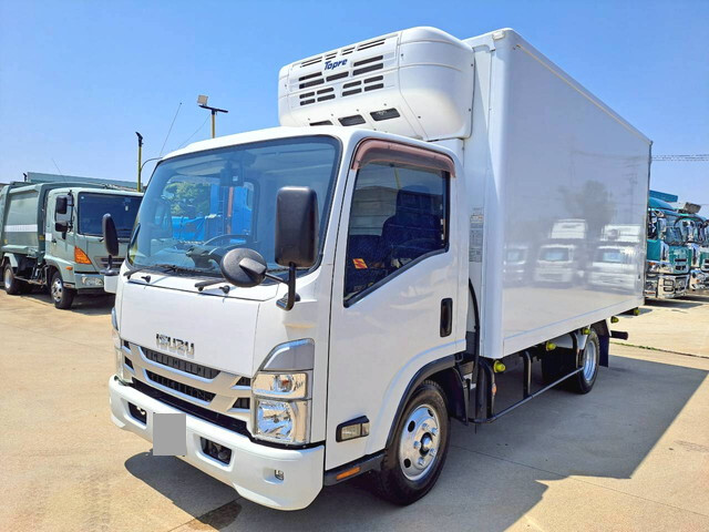 いすゞエルフ冷凍車（冷蔵車）小型（2t・3t）[写真03]