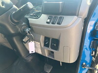 三菱ふそうキャンターアルミブロック小型（2t・3t）[写真24]