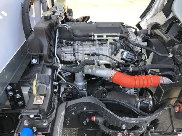 三菱ふそうキャンター冷凍車（冷蔵車）小型（2t・3t）[写真20]