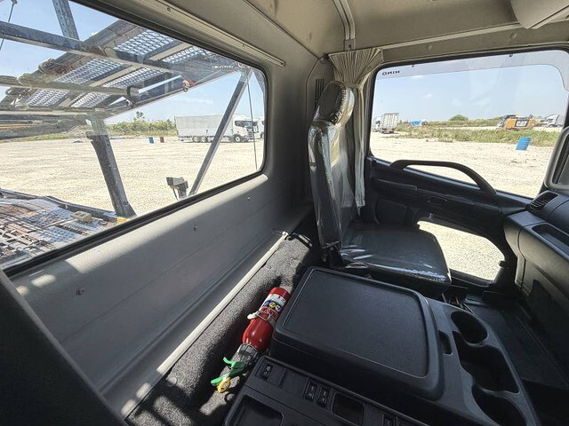 日野レンジャーキャリアカー増トン（6t・8t）[写真35]