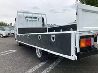 三菱ふそうキャンター平ボディ小型（2t・3t）[写真12]