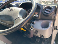 トヨタトヨエース平ボディ小型（2t・3t）[写真24]