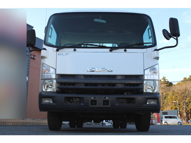 いすゞエルフ平ボディ小型（2t・3t）[写真03]