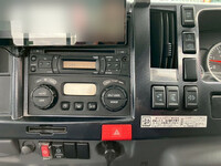 いすゞエルフアルミブロック小型（2t・3t）[写真22]