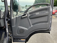 いすゞエルフアルミブロック小型（2t・3t）[写真29]