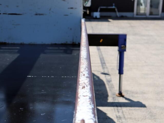 いすゞエルフクレーン5段小型（2t・3t）[写真20]