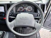 いすゞエルフセーフティローダー小型（2t・3t）[写真05]