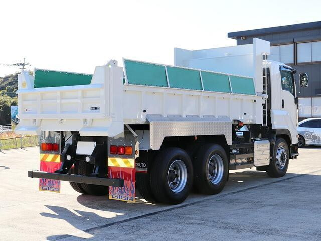 いすゞギガダンプ大型（10t）[写真02]