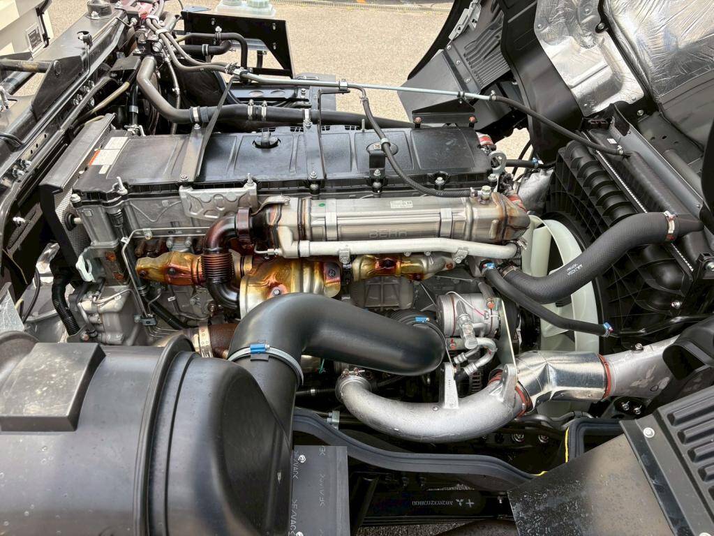 三菱ふそうスーパーグレートダンプ大型（10t）[写真19]