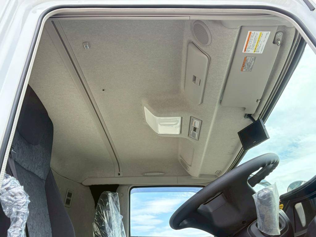 三菱ふそうスーパーグレートダンプ大型（10t）[写真24]