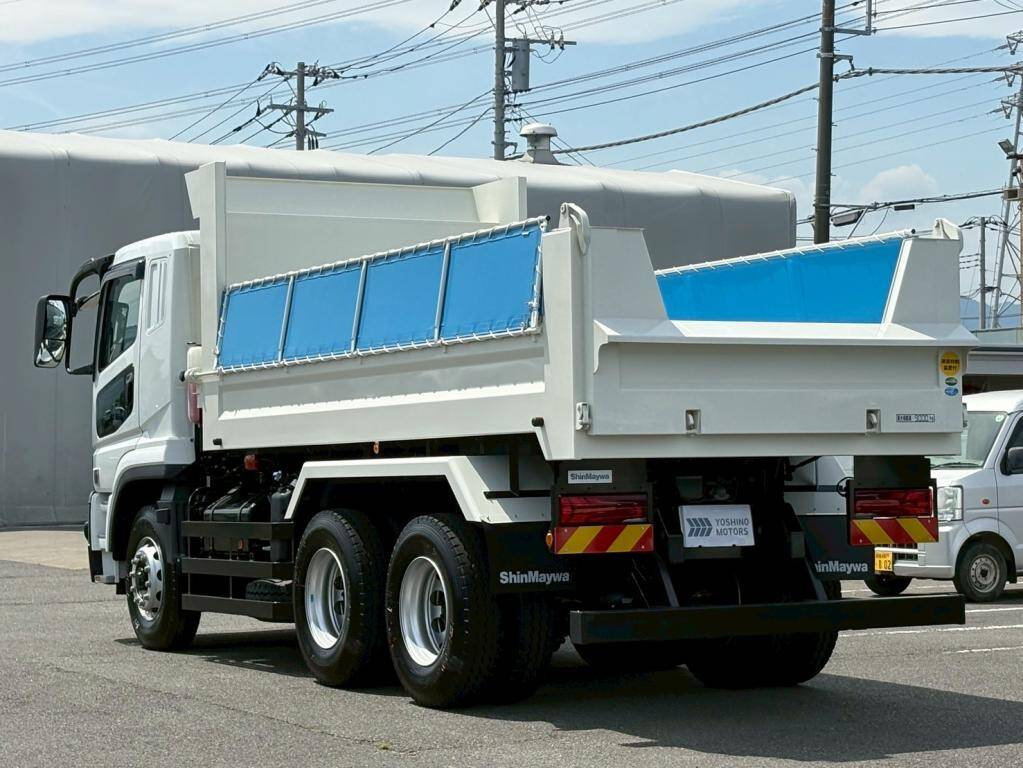 三菱ふそうスーパーグレートダンプ大型（10t）[写真03]