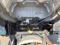 UDトラックスコンドルバキュームカー中型（4t）[写真26]