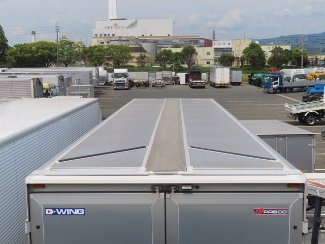 三菱ふそうスーパーグレートアルミウイング大型（10t）[写真08]