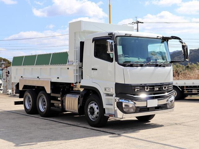 三菱ふそうスーパーグレートダンプ大型（10t）[写真02]