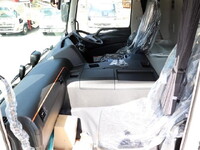 三菱ふそうスーパーグレートダンプ大型（10t）[写真32]