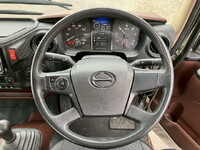 日野レンジャー平ボディ中型（4t）[写真21]