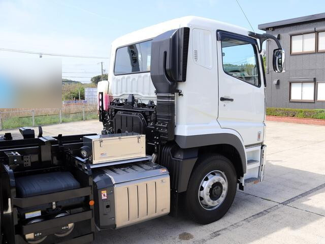 三菱ふそうスーパーグレートダンプ大型（10t）[写真16]