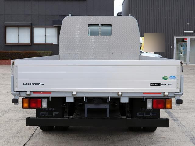いすゞエルフアルミブロック小型（2t・3t）[写真03]