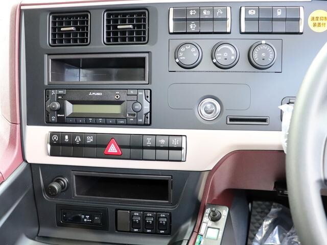 三菱ふそうスーパーグレートダンプ大型（10t）[写真25]