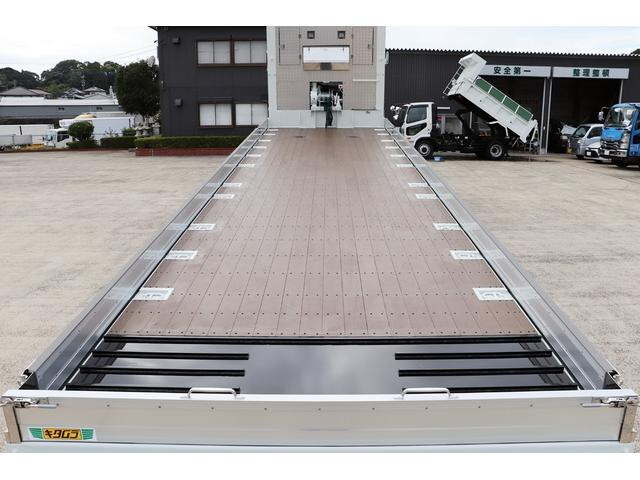 三菱ふそうスーパーグレートセルフローダー大型（10t）[写真04]