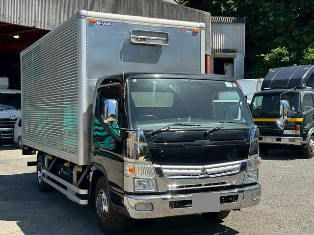 三菱ふそうキャンターアルミバン小型（2t・3t）[写真01]