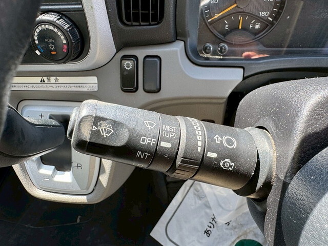 三菱ふそうキャンターアルミバン小型（2t・3t）[写真18]