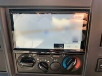 いすゞエルフボトルバン小型（2t・3t）[写真29]