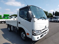 日野デュトロ平ボディ小型（2t・3t）[写真01]