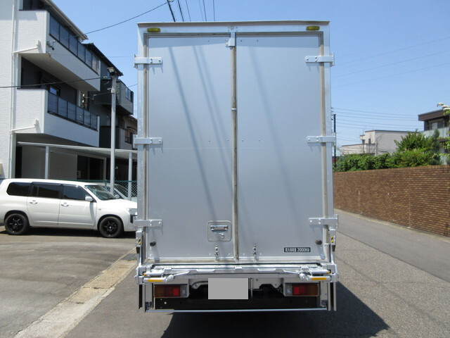 トヨタトヨエースアルミバン小型（2t・3t）[写真08]