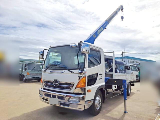 日野レンジャークレーン付中型（4t）[写真29]