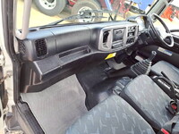 日野レンジャークレーン付中型（4t）[写真38]