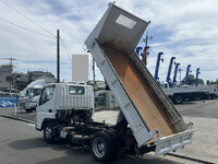 三菱ふそうキャンターダンプ小型（2t・3t）[写真10]