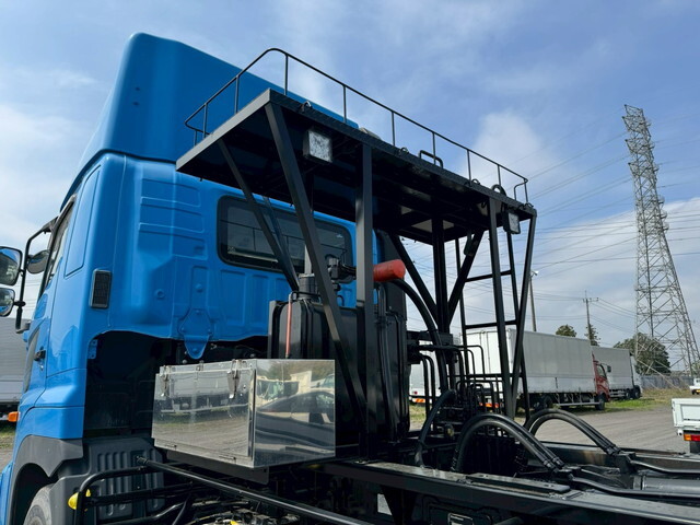 日野プロフィアコンテナ専用車大型（10t）[写真22]