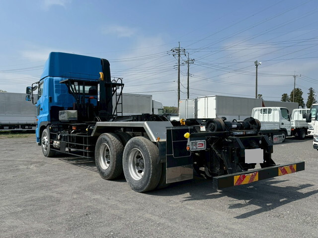 日野プロフィアコンテナ専用車大型（10t）[写真09]