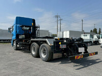 日野プロフィアコンテナ専用車大型（10t）[写真10]
