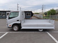 トヨタトヨエース平ボディ小型（2t・3t）[写真36]