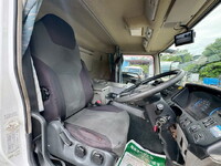三菱ふそうスーパーグレートアルミブロック大型（10t）[写真16]