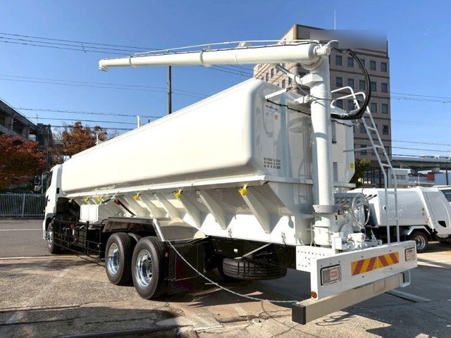 日野プロフィアバルク車（粉粒体運搬車）大型（10t）[写真02]