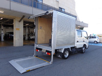 トヨタダイナアルミバン小型（2t・3t）[写真02]