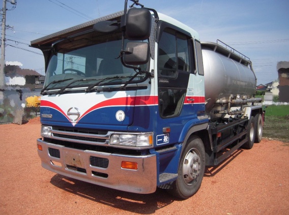 日野プロフィアバルク車（粉粒体運搬車）大型（10t）[写真02]