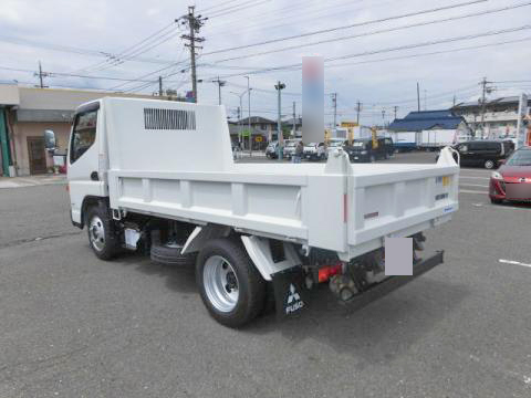 三菱ふそうキャンターダンプ小型（2t・3t）[写真02]