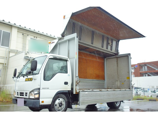 日産アトラスアルミウイング小型（2t・3t）[写真02]