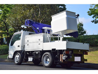 いすゞエルフ高所作業車小型（2t・3t）[写真02]