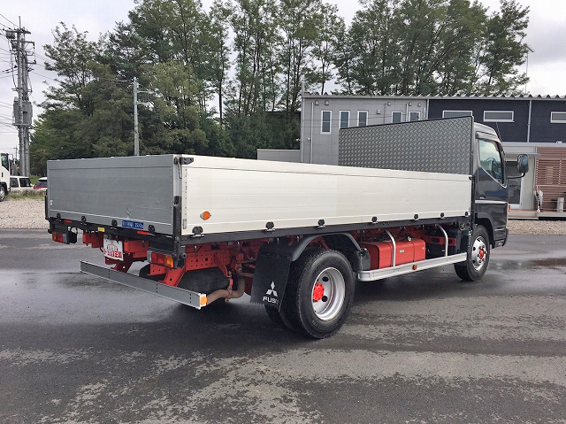 三菱ふそうキャンターアルミブロック小型（2t・3t）[写真02]